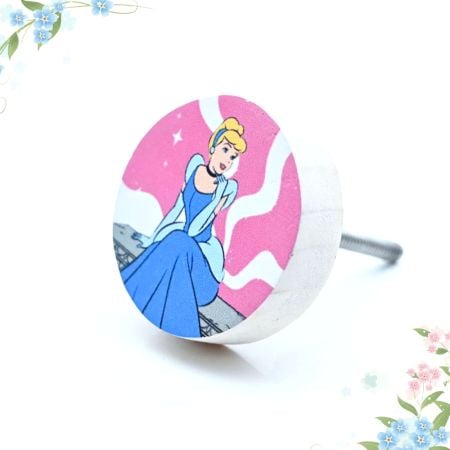 Handmade Pine Wood Cinderella Sitting Knob for Kids Furniture